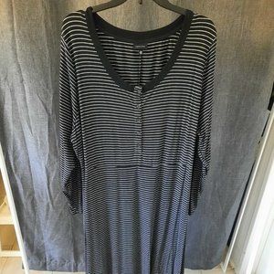 Black/White Midi Dress